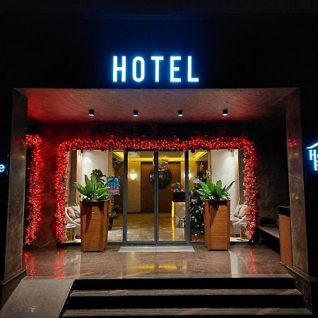 Home Boutique Hotel บากู ภายนอก รูปภาพ