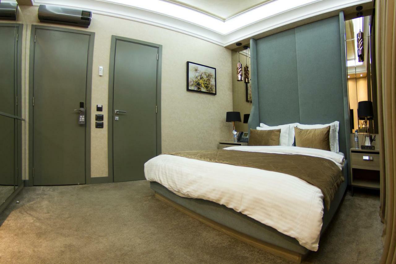 Home Boutique Hotel บากู ภายนอก รูปภาพ